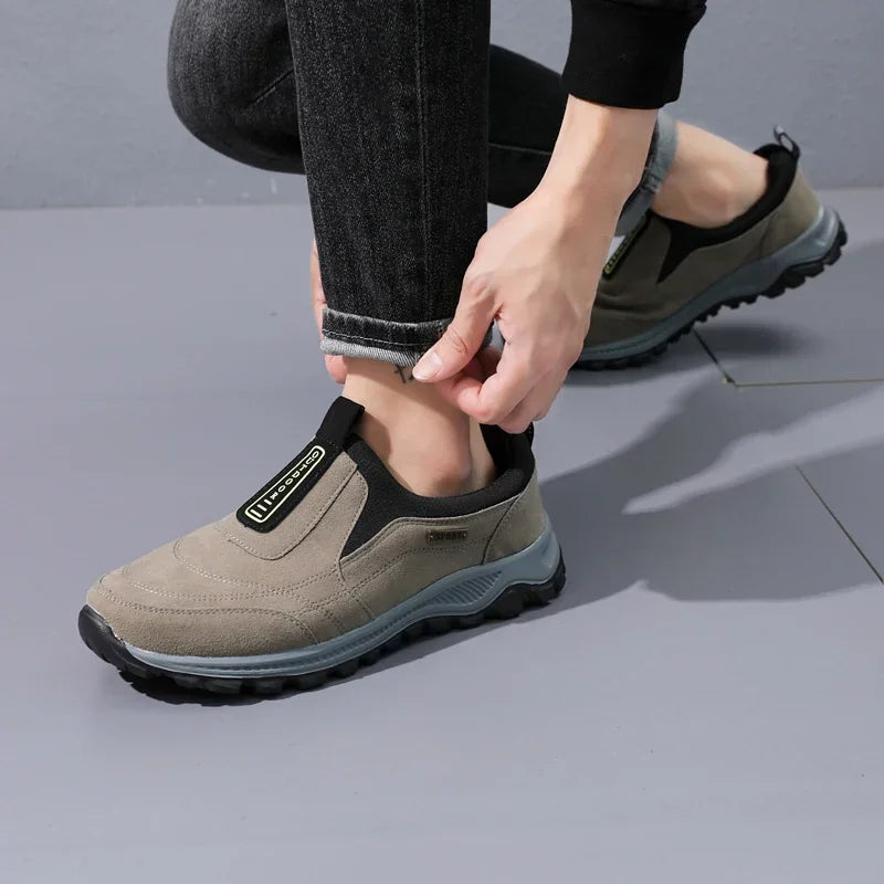 Indestructible Men's Lightweight Running Shoes